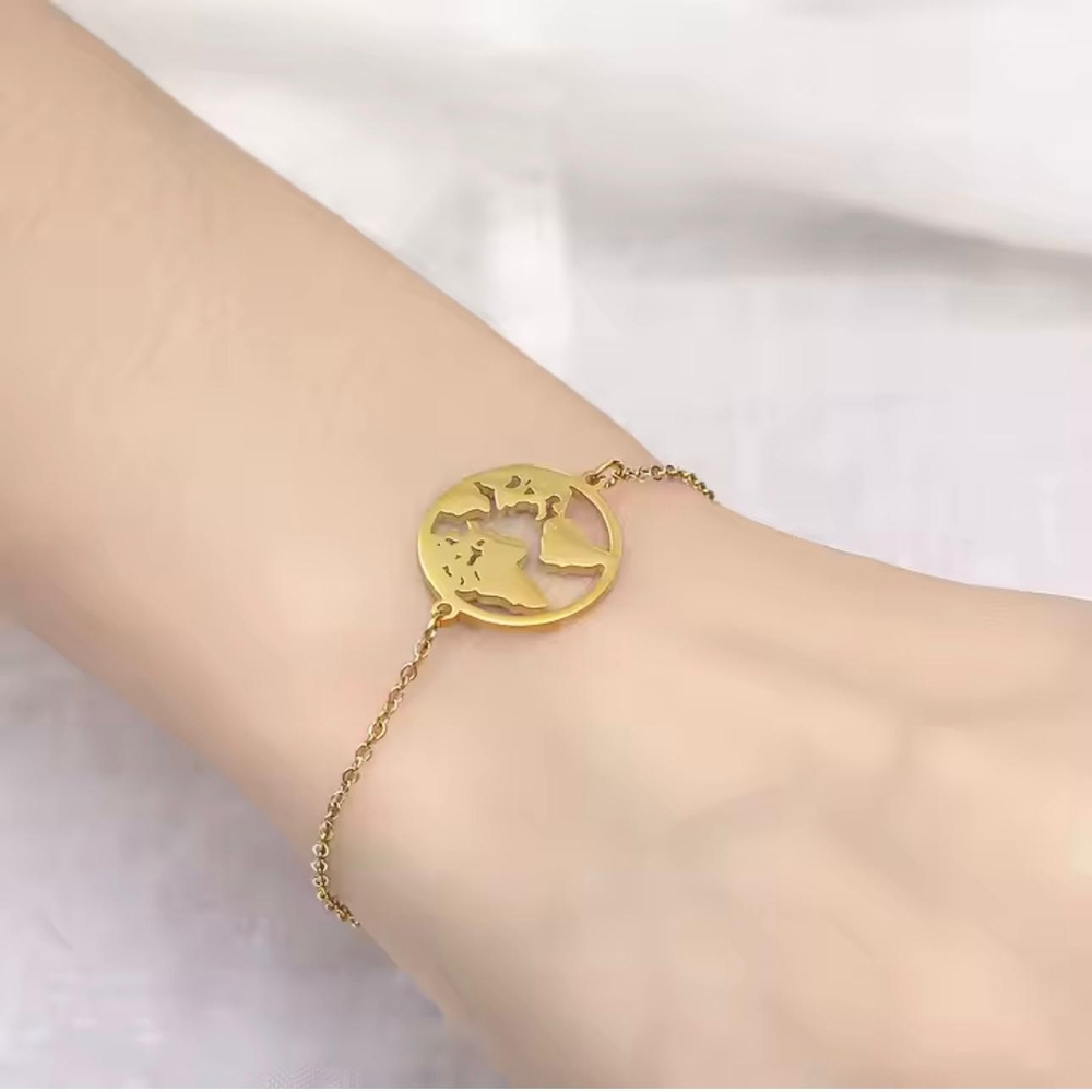 Elegant Gold World Map Bracelet